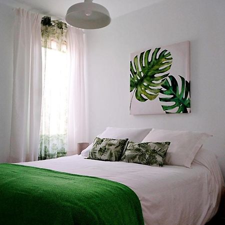 Playa Roca Bungalows Costa Teguise Bagian luar foto